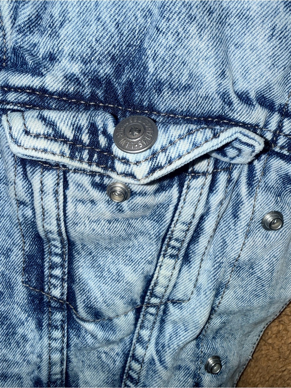 Levi’s Sherpa Lined Denim Jacket Acid Wash Trucker Size M - Picture 5 of 7